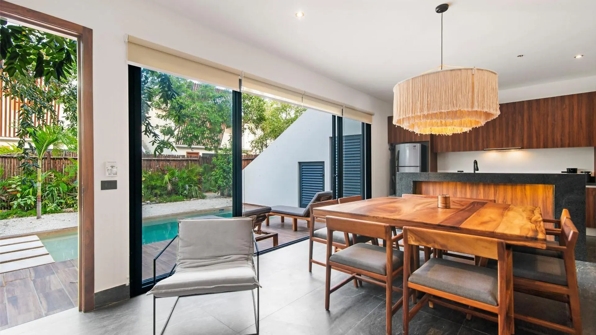 Holiday home La Veleta Getaway At Asana Leaf House Sleeps 12 Villa Tulum