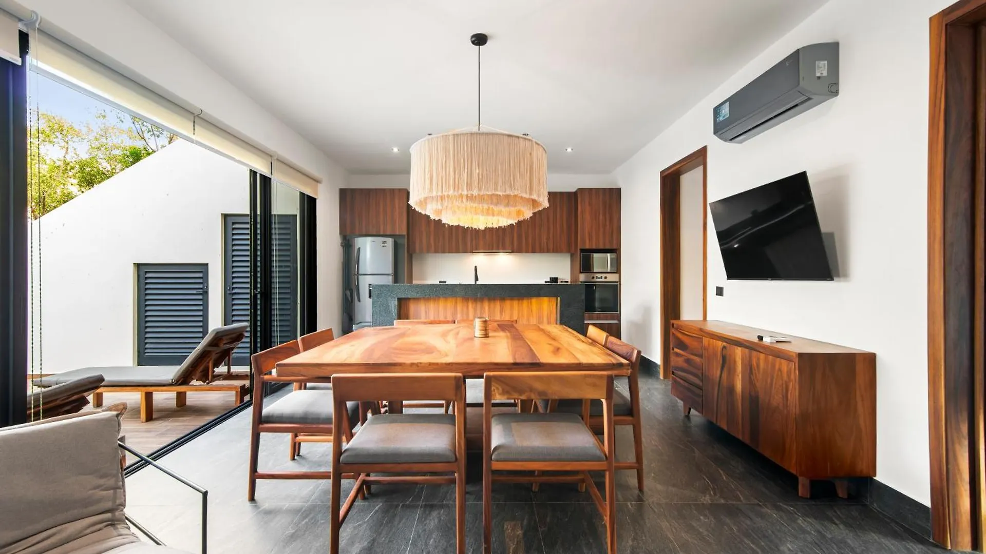 La Veleta Getaway At Asana Leaf House Sleeps 12 Villa Tulum Holiday home