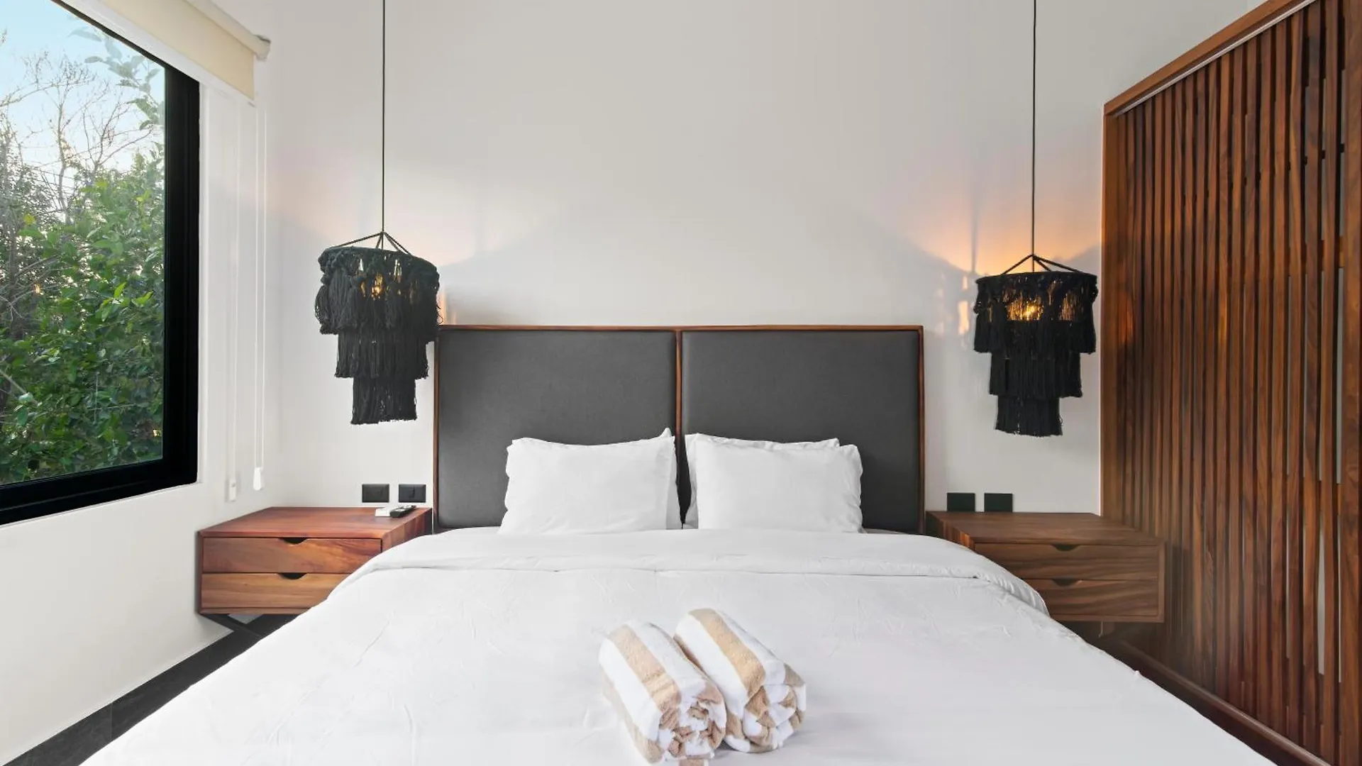 La Veleta Getaway At Asana Leaf House Sleeps 12 Villa Tulum Holiday home