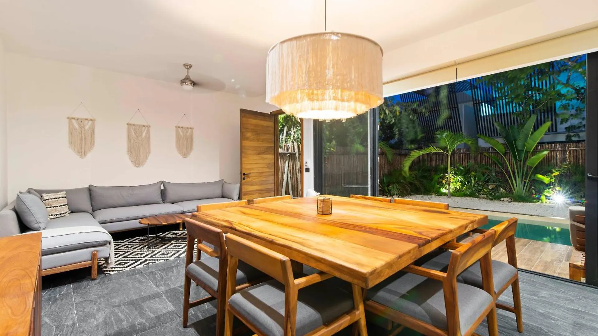 La Veleta Getaway At Asana Leaf House Sleeps 12 Villa Tulum