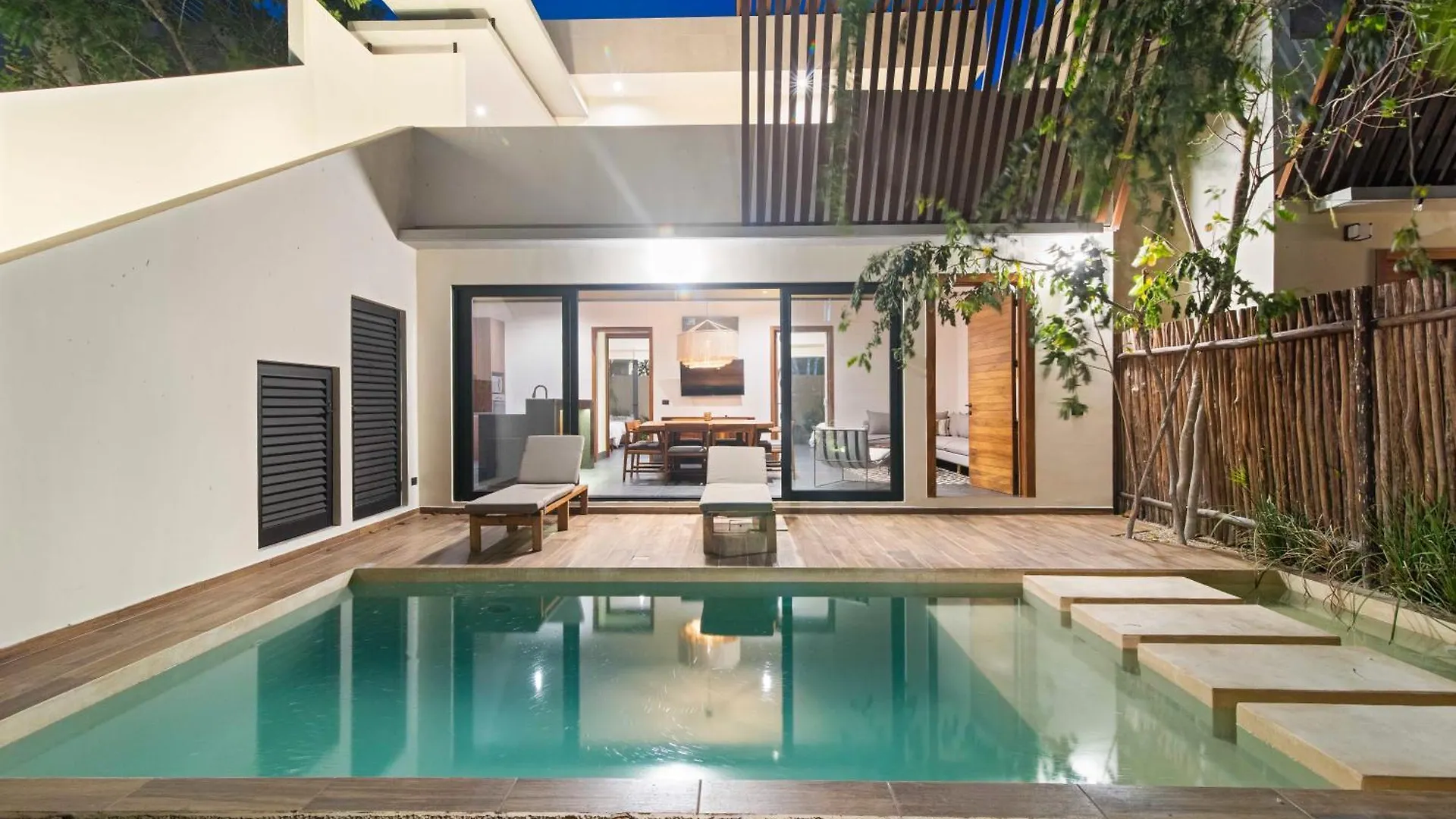 La Veleta Getaway At Asana Leaf House Sleeps 12 Villa Tulum Holiday home