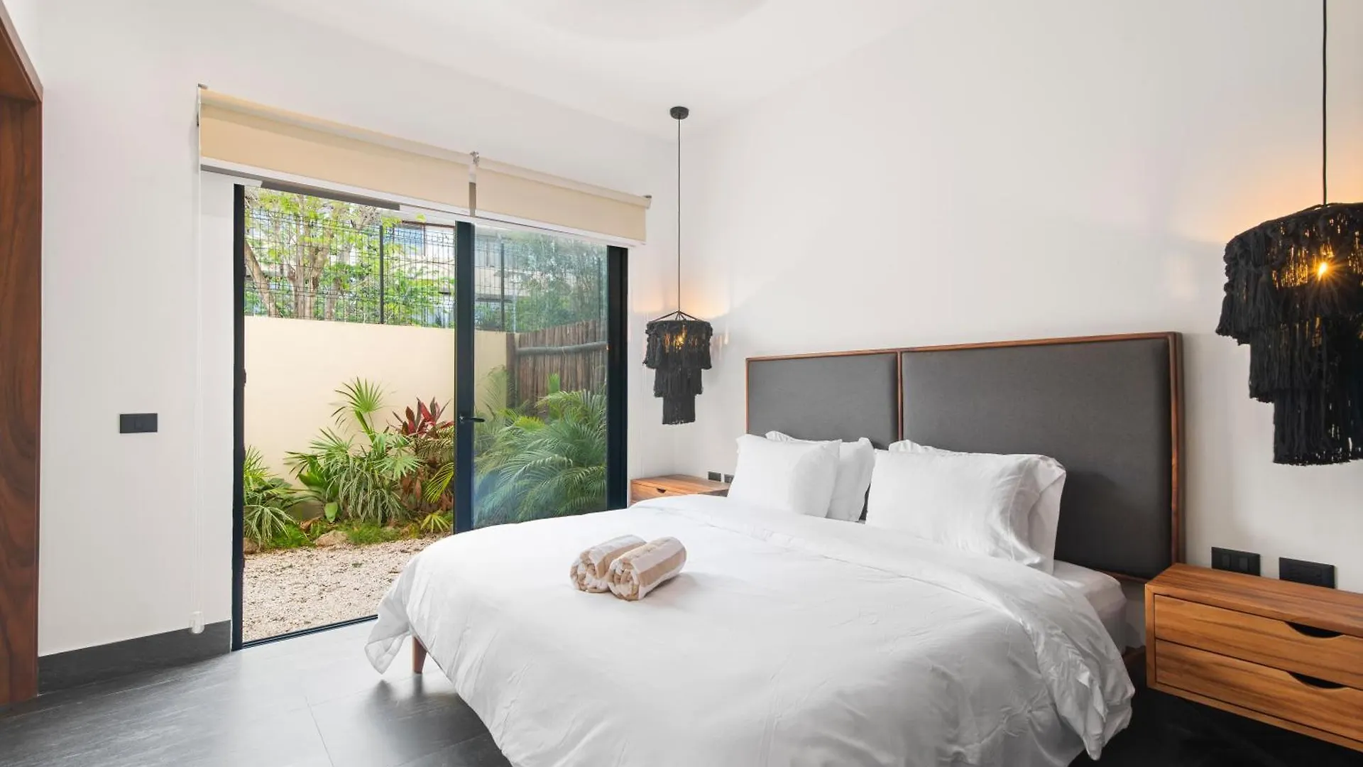La Veleta Getaway At Asana Leaf House Sleeps 12 Villa Tulum 0*,  Mexico